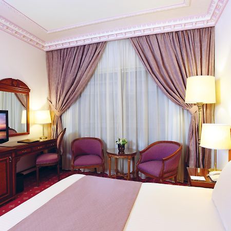 Serenada Golden Palace - Boutique Hotel Beirut Bagian luar foto