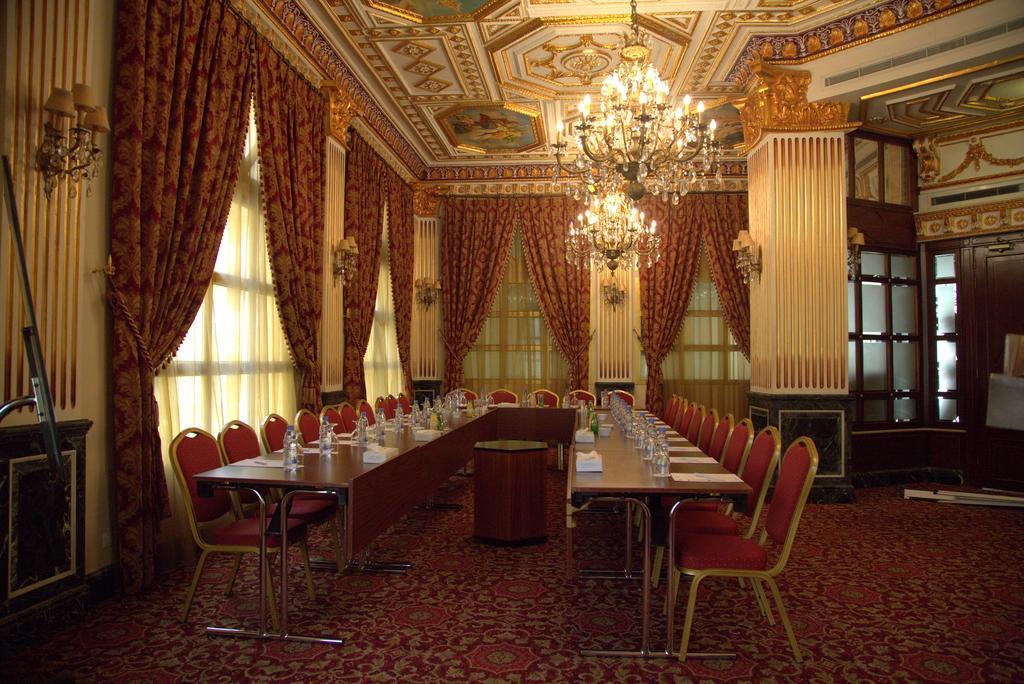 Serenada Golden Palace - Boutique Hotel Beirut Bagian luar foto
