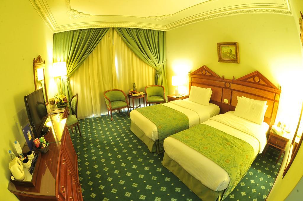 Serenada Golden Palace - Boutique Hotel Beirut Bagian luar foto